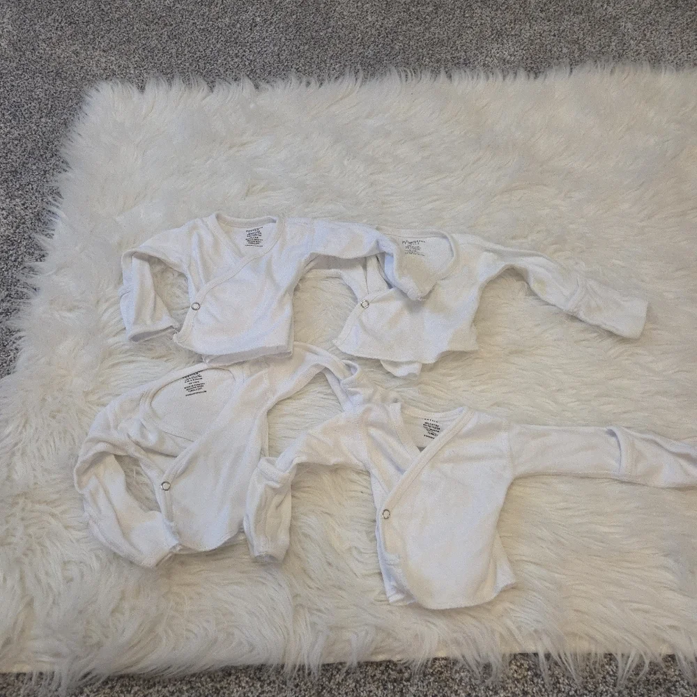 Baby Clothes TWINS Lot - Picture 16 of 16